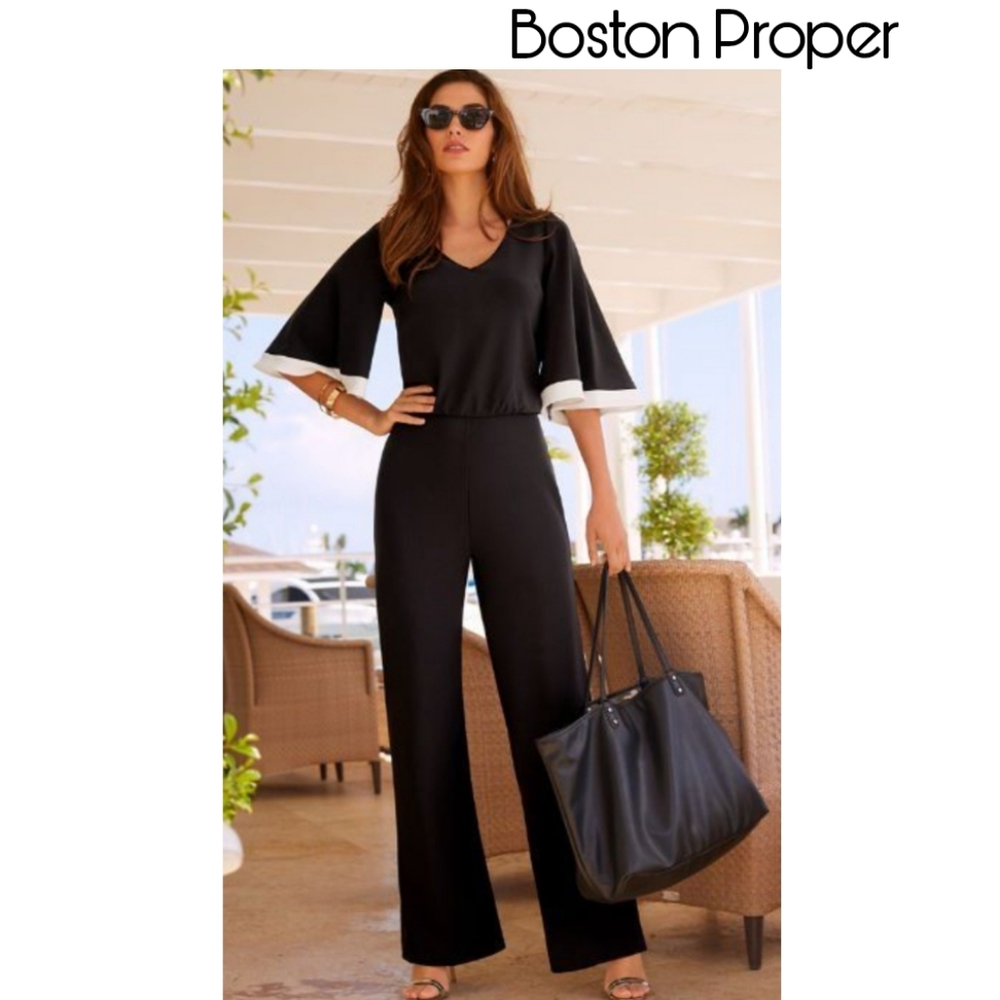Boston Proper clrblck bell sleeve jumpsuit Sz 2or4